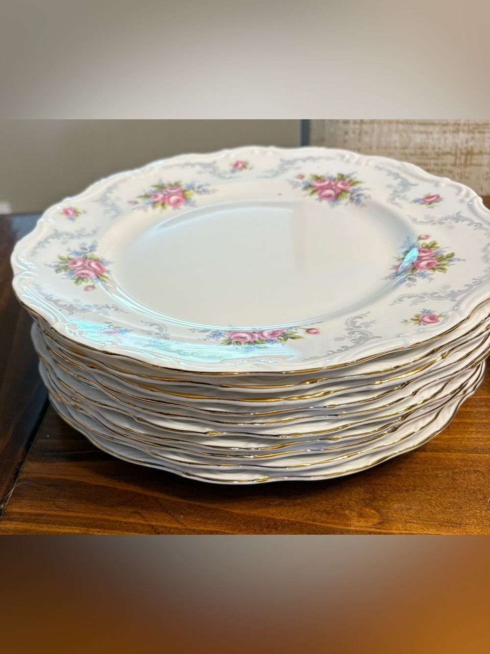 Vintage Royal Albert Tranquility Bone China Set of 12 Dinner Plates